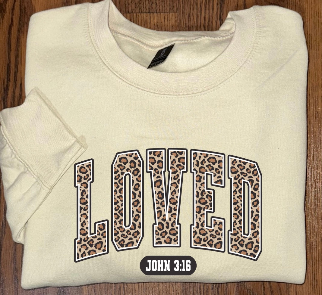 Cheetah Loved - Sweatshirt